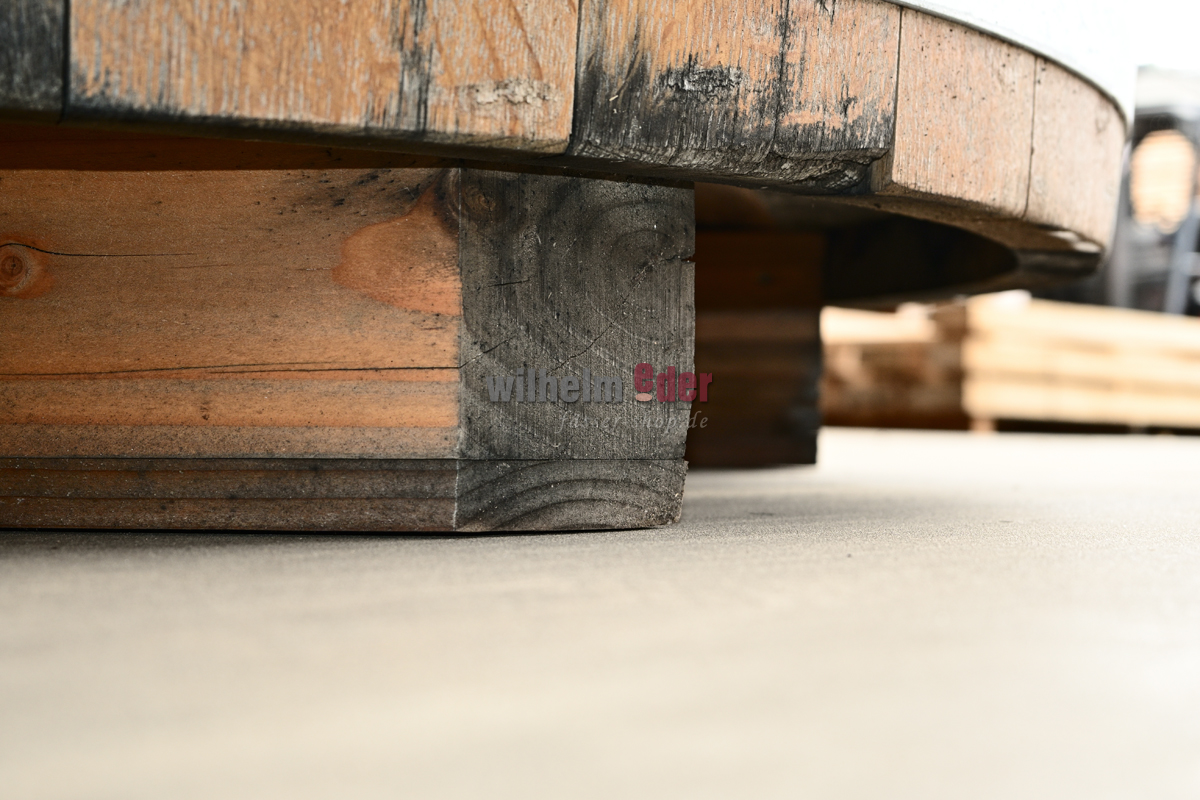 baumkuebel_altdauben_detail_2