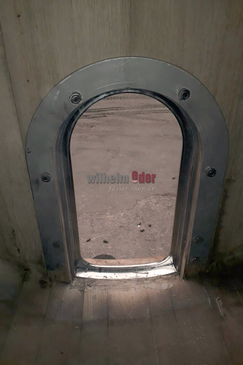 manntuer_von_innen_kl