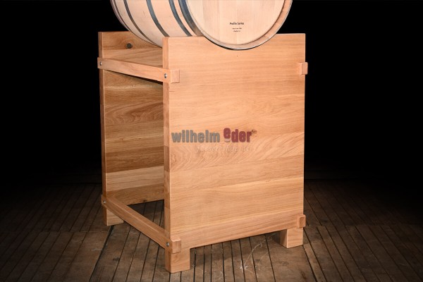 Wooden oak barrel storage for 225 l barrel - high