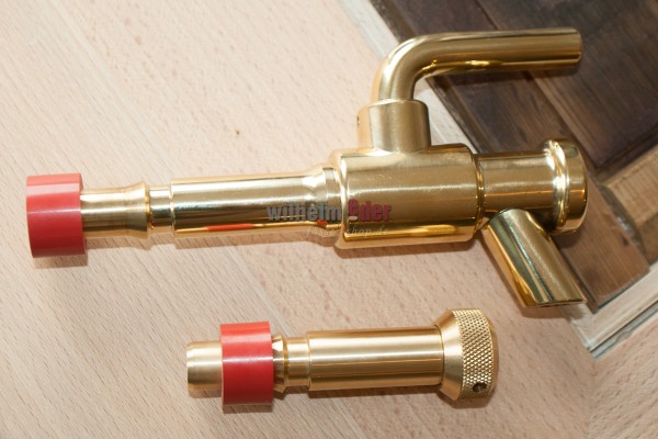 Tap and valve for beer barrel- Brass